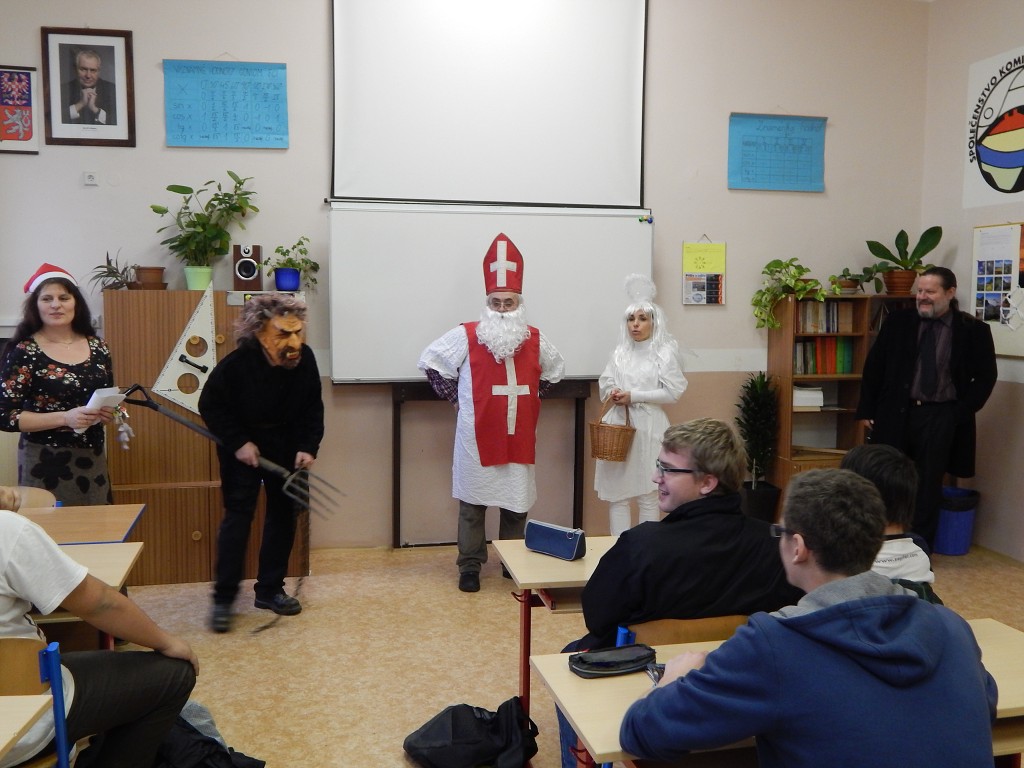 Mikulášská nadílka na sekci S